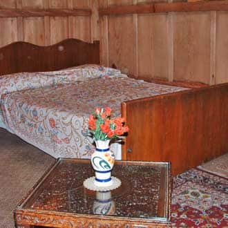 Shelter Group of Houseboats, Srinagar 3
